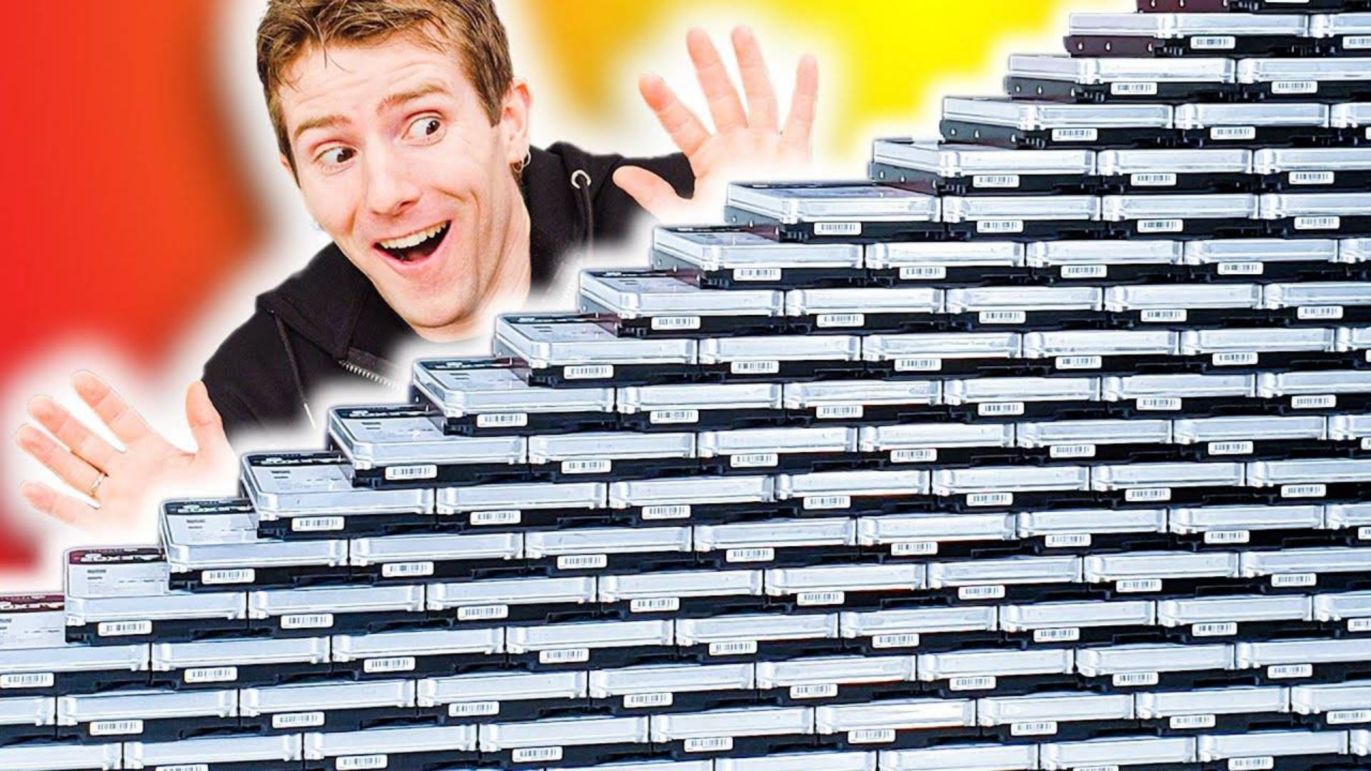 【官方双语】堆成山的硬盘 - PB计划第二a弹#linus谈科技